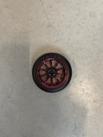 TRIAD  Conspiracy Wheels Red