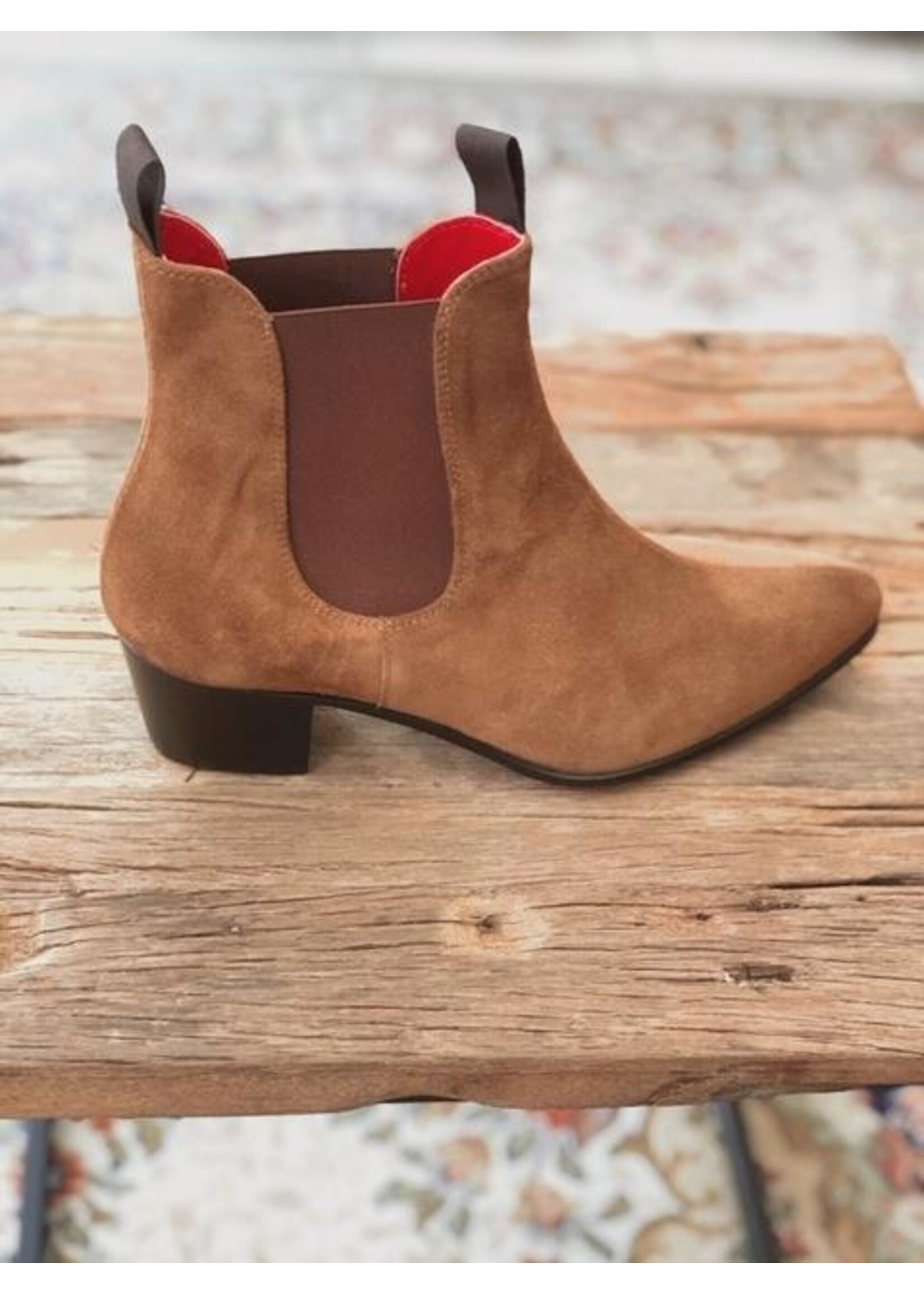 Chelsea Boot in braunem Wildleder