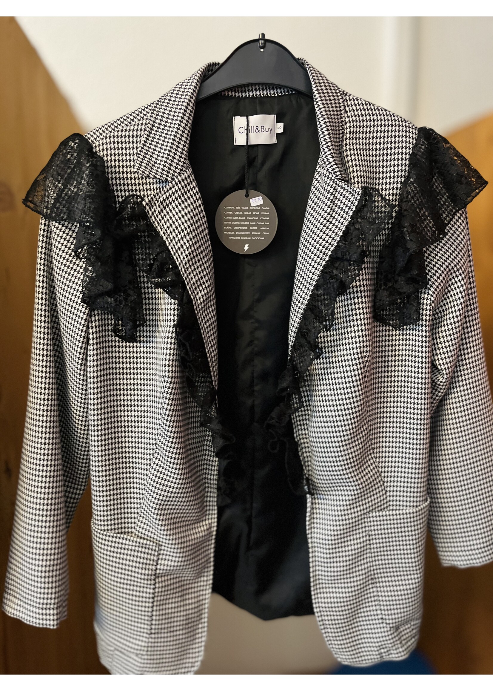 Blazer mit Spitzendetails