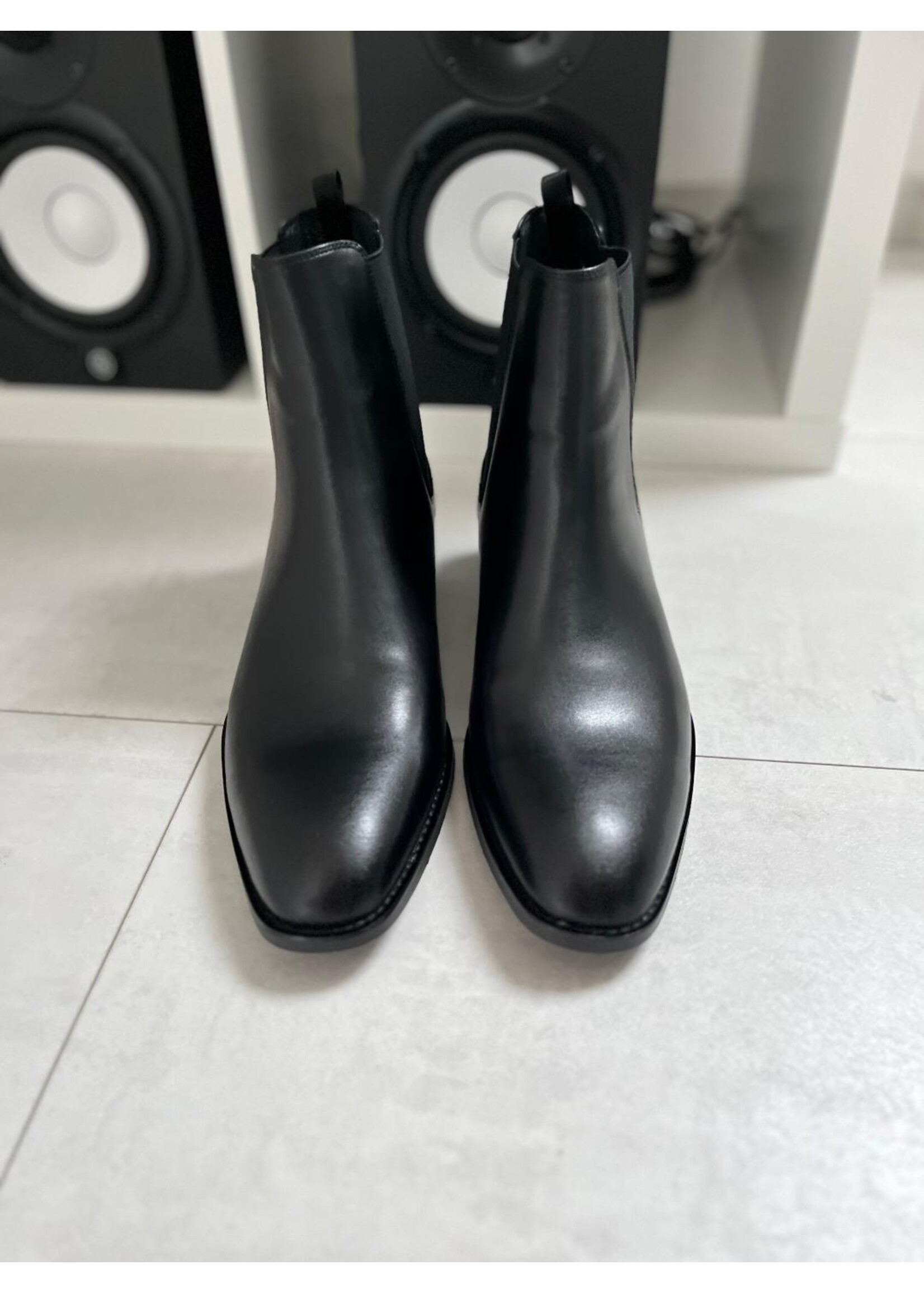 Dylan Chelsea Leder Boots
