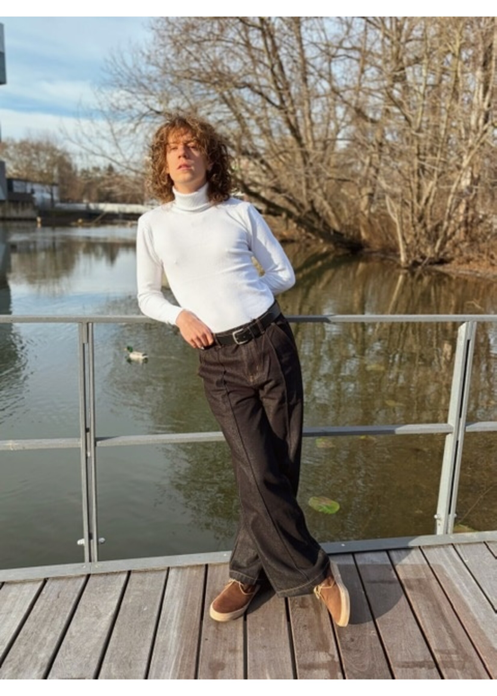 Rollkragenpullover weiss