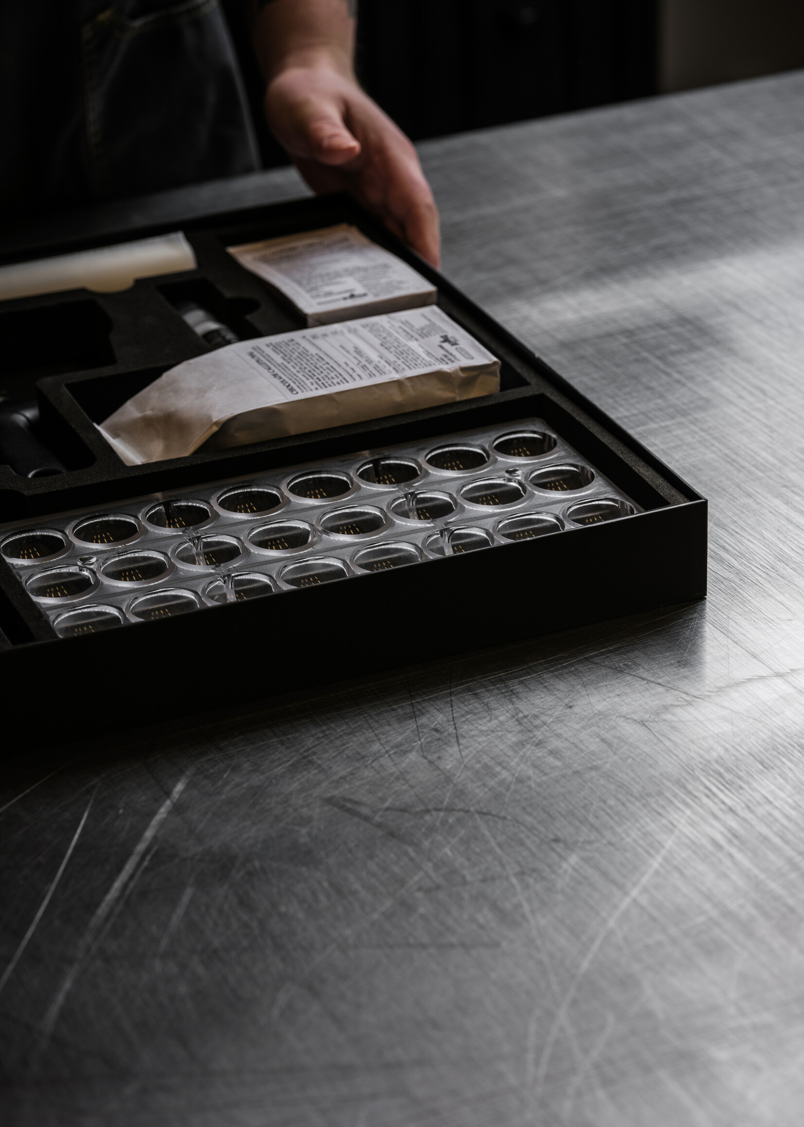 Your Home Chocolate Kit by Julius Persoone x Chocolate World