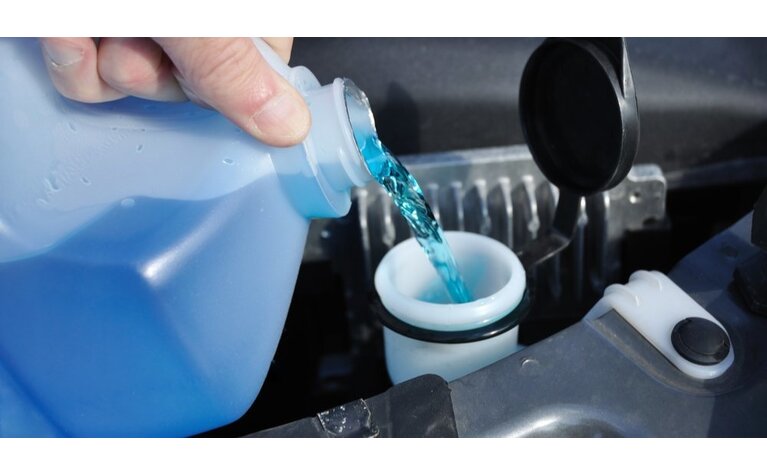 Ruitenwisservloeistof