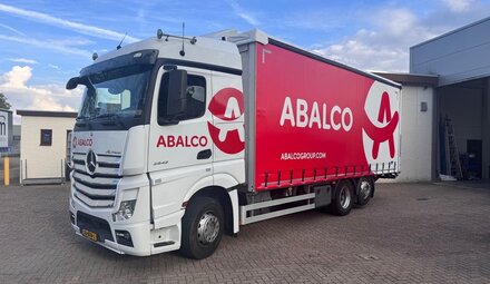 Vrachtwagen & Machinetransporter 