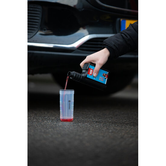 Huchem Autoshampoo | 0,5L | FoamXtreme | Ultieme foam combinatie voor een glanzende lak | Concentraat | Hugo Wash