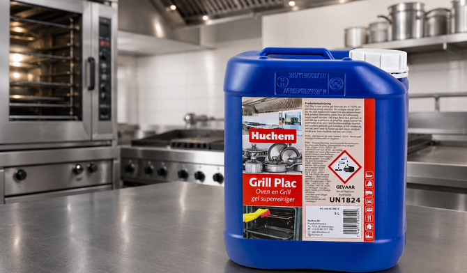 Oven en grill schoonmaken: zo krijg je ingebrande resten echt weg