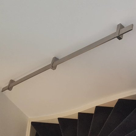 Inox trapleuning op maat - rechthoekig (40x10 mm) - incl. leuninghouders TYPE 13