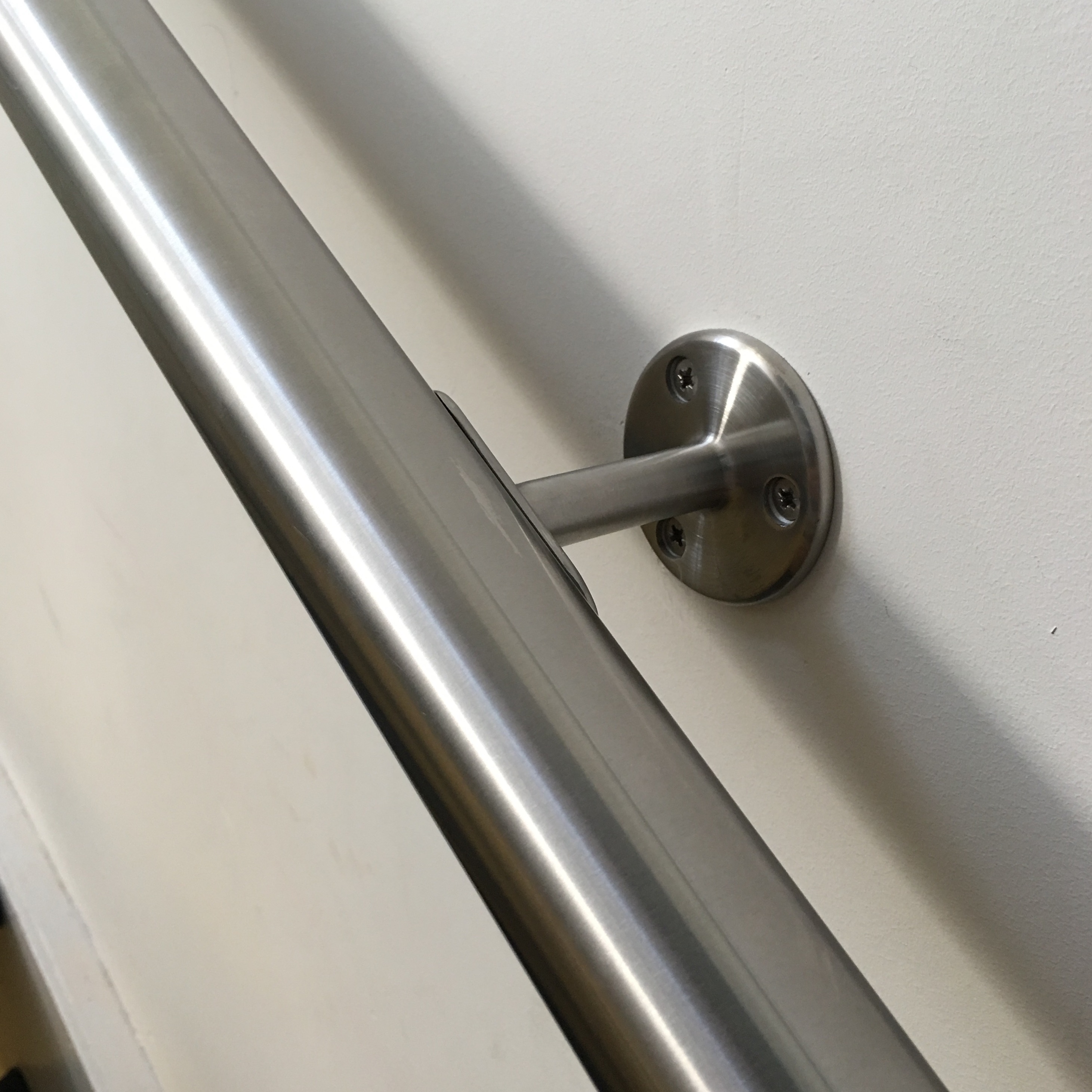 Trapleuning Inklapbare INOX trapleuning rond incl. dragers TYPE 4 bij LEUNINGvakman.be ...