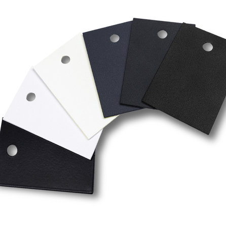 Sample - coating - zwart (RAL 9005 fijnstructuur & glad), antraciet (RAL 7016 en 7021) en wit (RAL 9010 en 9016) - detail poedercoating