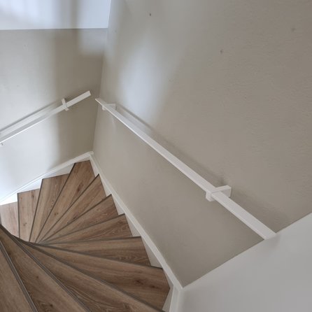 Witte trapleuning (gecoat) op maat - rechthoekig (40x10 mm) - coating wit RAL 9016, 9010 of 9001