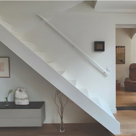 Witte trapleuning (gecoat) op maat - rond smal - coating wit RAL 9016, 9010 of 9001