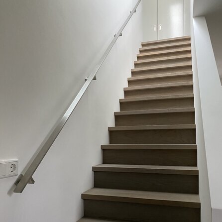 Inox trapleuning op maat - rechthoekig (40x10 mm) - incl. leuninghouders TYPE 11