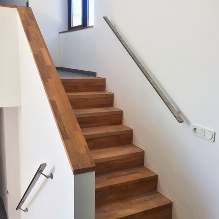 Inox trapleuning op maat - rechthoekig (40x20 mm) - incl. leuninghouders TYPE 7 LUXE