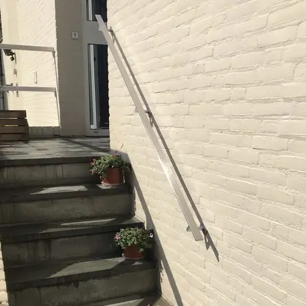 Inox trapleuning op maat - rechthoekig (40x10 mm) - voor buiten