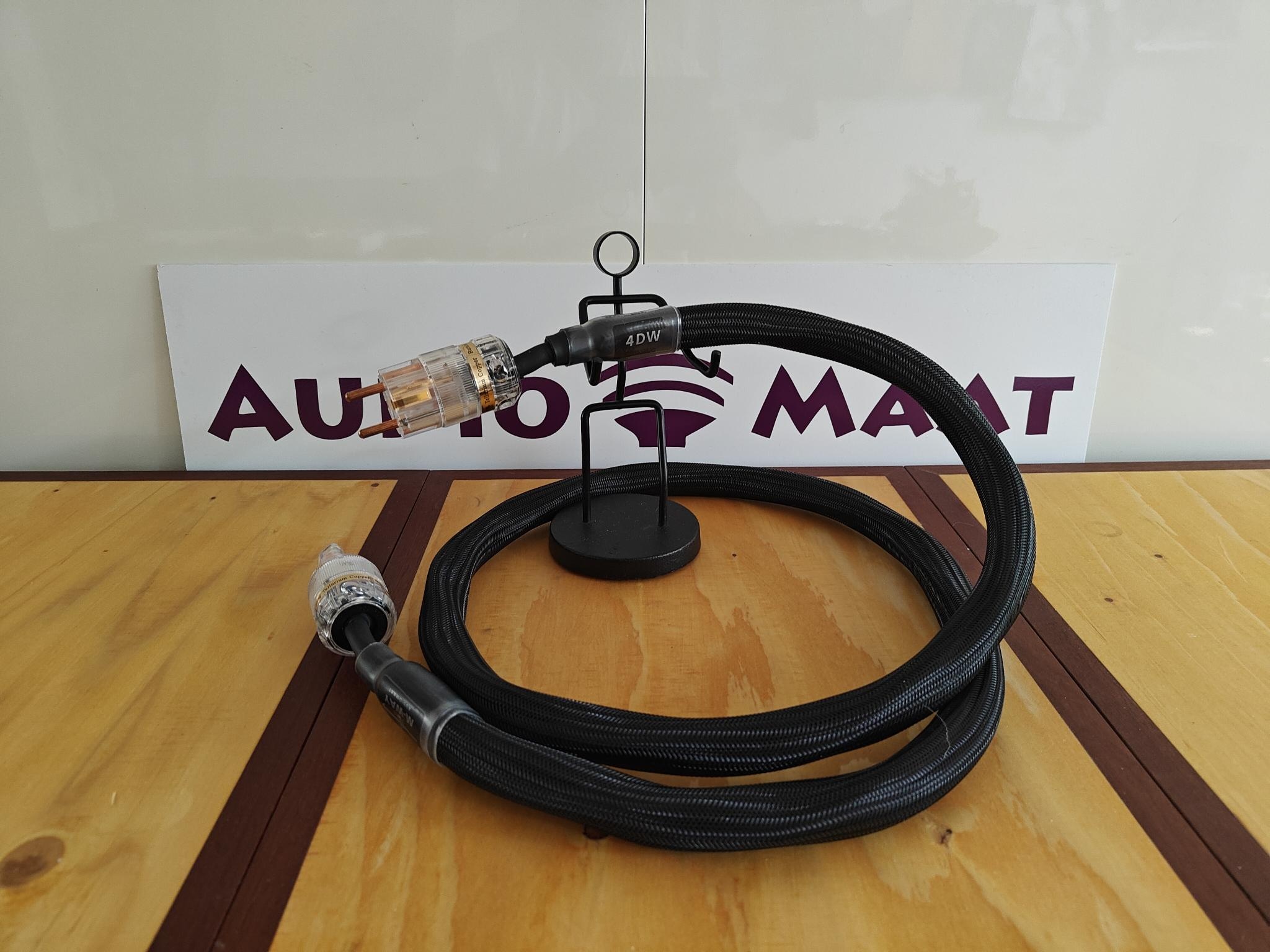 M-WAY 4DW  SE AC stroomkabel