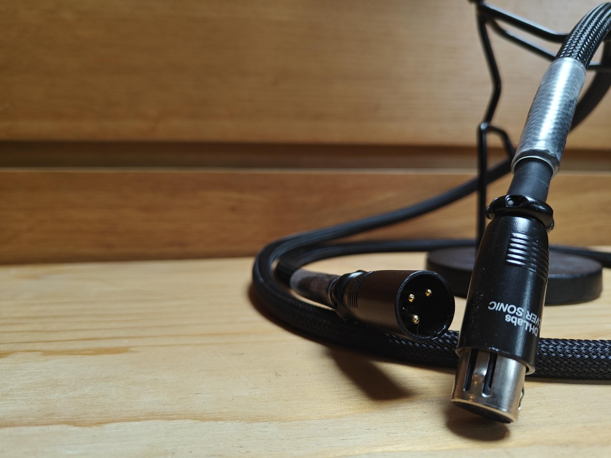 M-WAY 3DW Reference  AES/EBU XLR