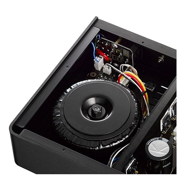 P9  Ultra Low Noise  Twin Linear Power Supply