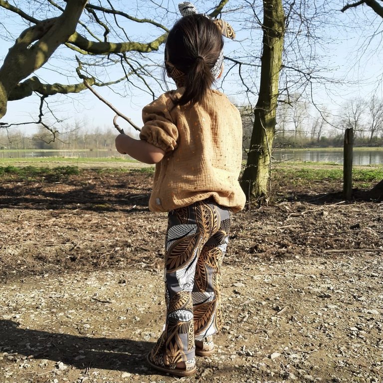 SPLIT flared broek met botanic print