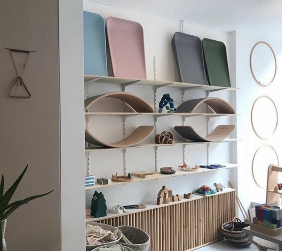 Wobbel boards in een winkel