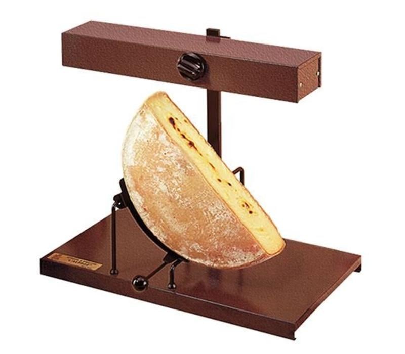 https://cdn.webshopapp.com/shops/112360/files/88704461/800x700x2/chrselect-raclette-traditionnelle-pour-demi-fromag.jpg