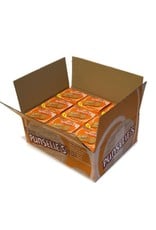 9 boxes with each 12 individual wrapped Punselie's Crispy biscuits