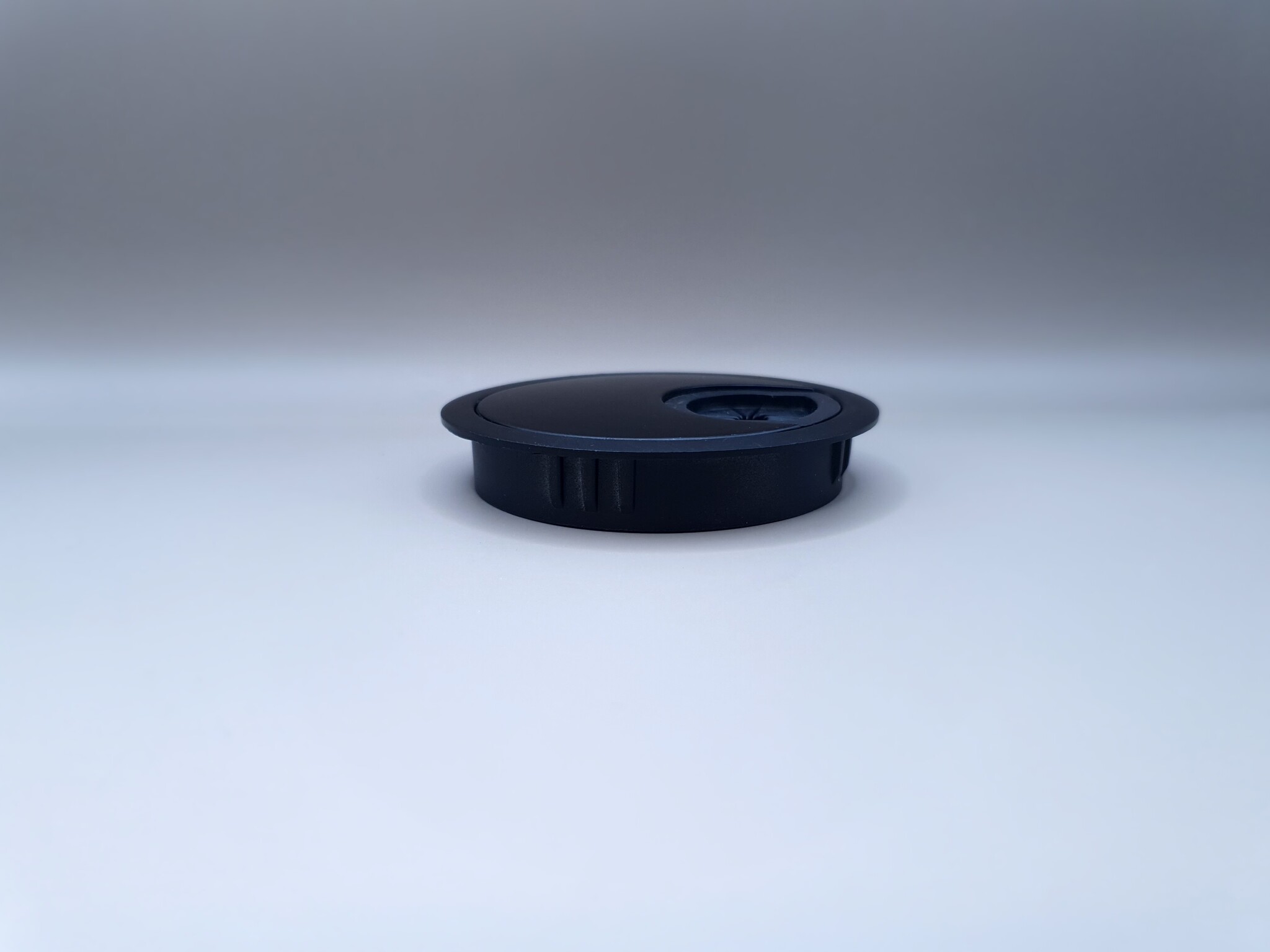 Multi Meubel Kabeldoorvoerdop Rond 60mm METAAL ZWART