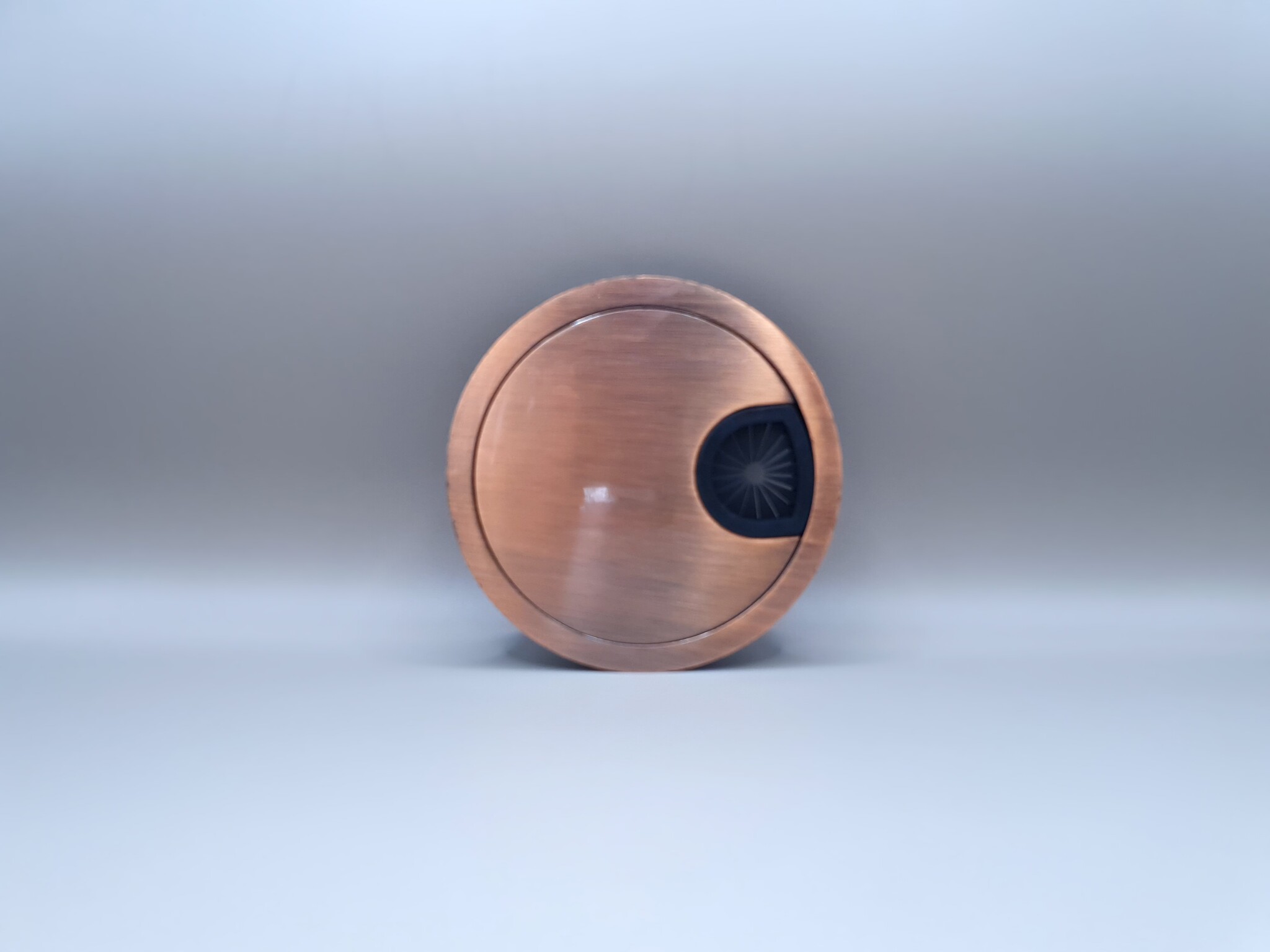 Multi Meubel Kabeldoorvoerdop Rond 80mm  METAAL KOPER