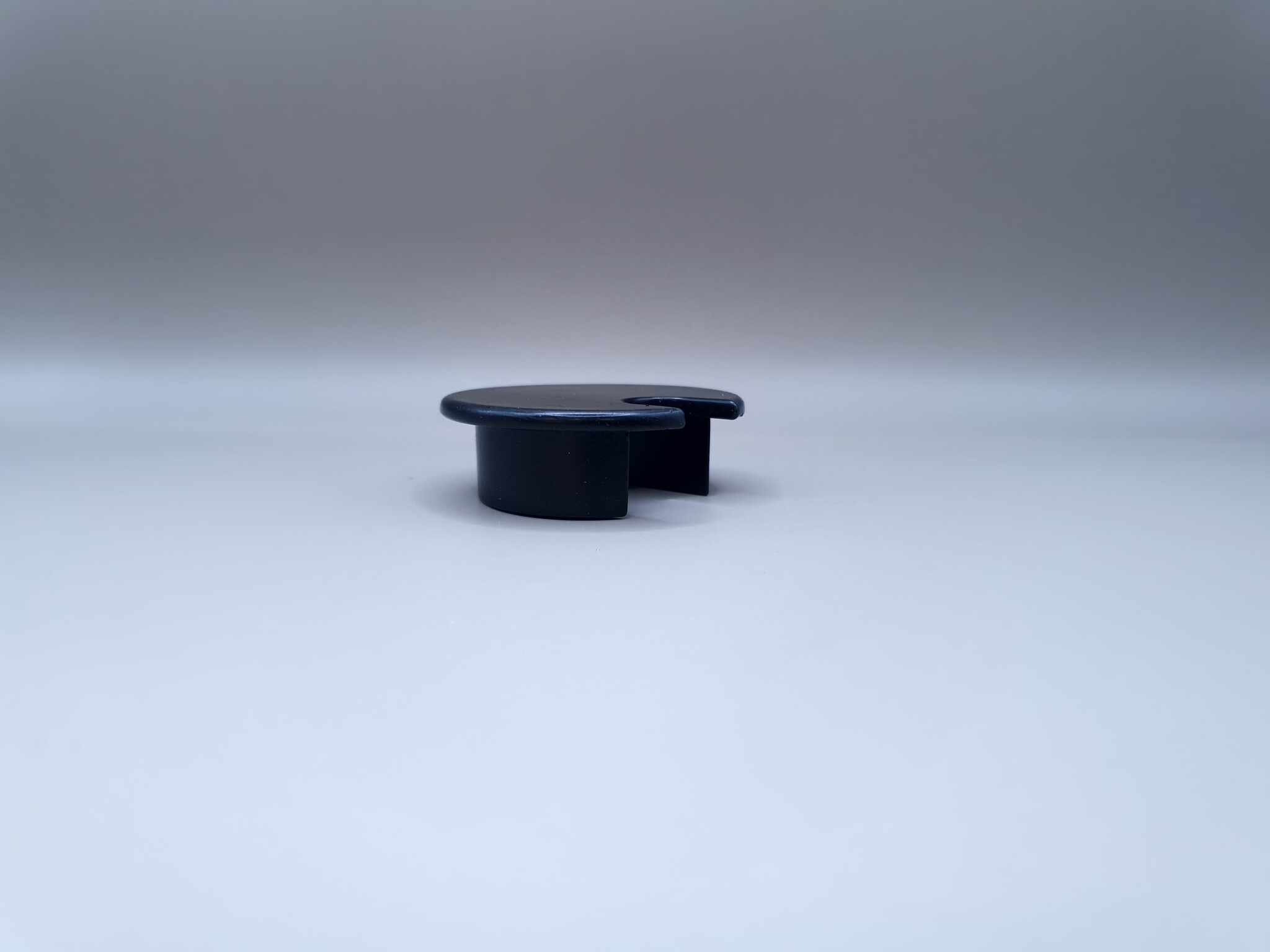 Multi Meubel Kabeldoorvoerdop Rond 35mm METAAL ZWART