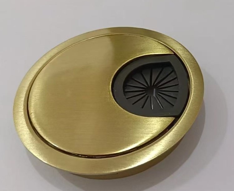 Multi Meubel Kabeldoorvoerdop METAAL kleur GEBORSTELD GOUD Rond 50 met RUBBER