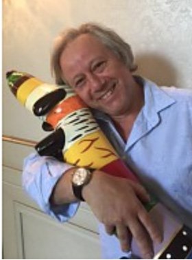 Niloc Pagen kunstbeeldjes online