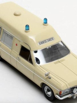 Matrix Opel Admiral Ambulance