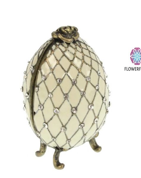 Russian egg with flower