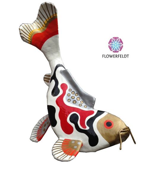 Funny art figure Diving Fish