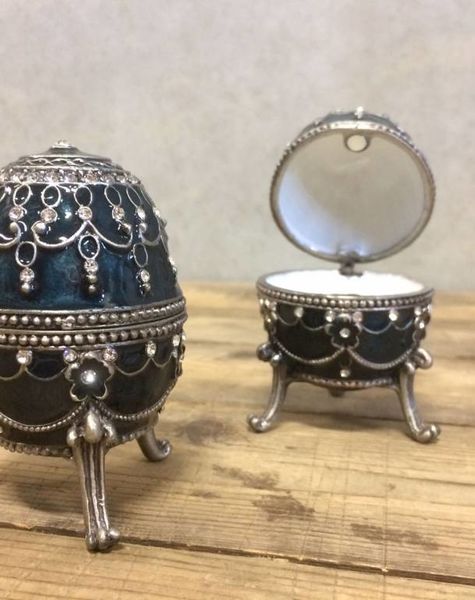 Russian egg black silver