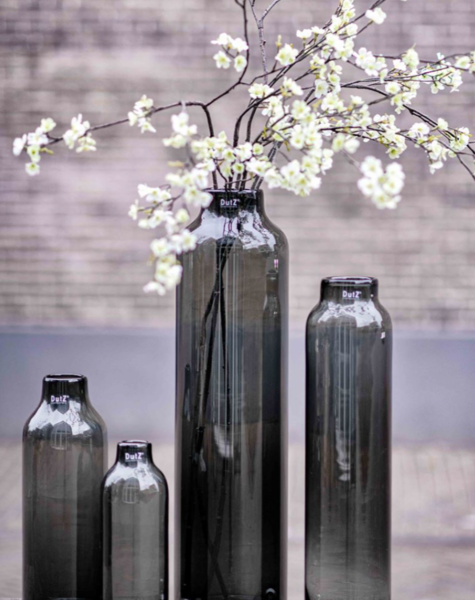 Europa Christchurch Zuiver Longo grey - Vazen grijs - Zwart grijze vazen van DutZ? - Flowerfeldt