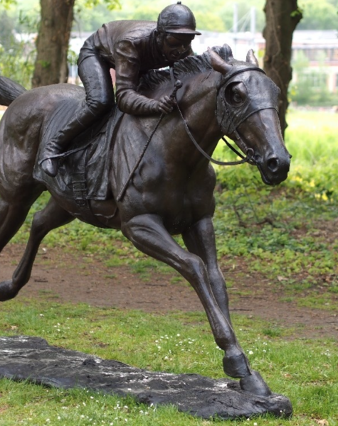 Bronzen paard met jockey - H200 cm