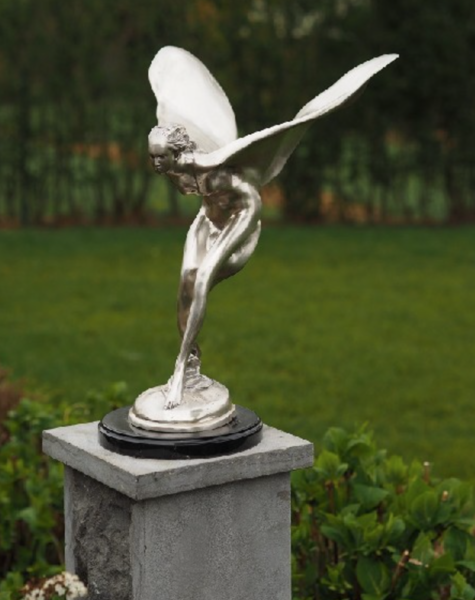 Fraustatue Flying Lady - H49 cm
