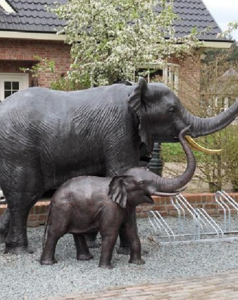 Elephant garden statue - Set of 3