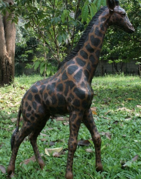 Giraffe statue Kayin - H203 cm
