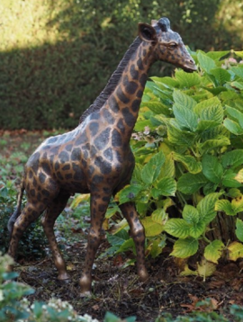Giraffe garden statue Sophie