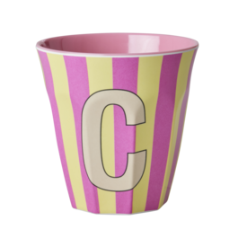rice Denmark Rice alfabet beker letter C  strepen geel roze