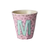 Rice melamine alfabet beker letter M roze blauw