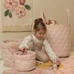 Bloemen kinderkamer