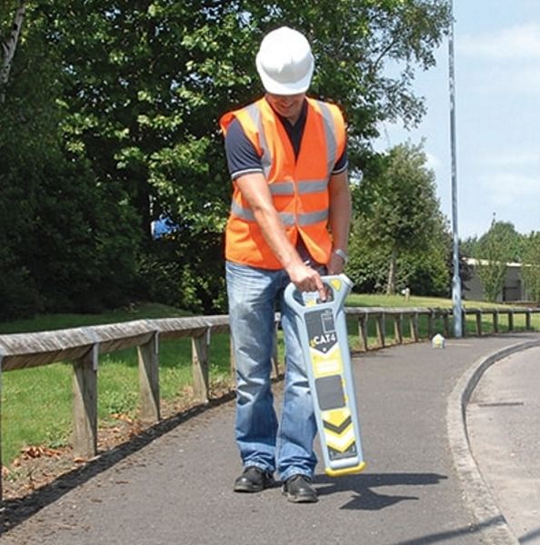 gC.A.T4+ kabeldetector met GPS en diepte indicatie  SET