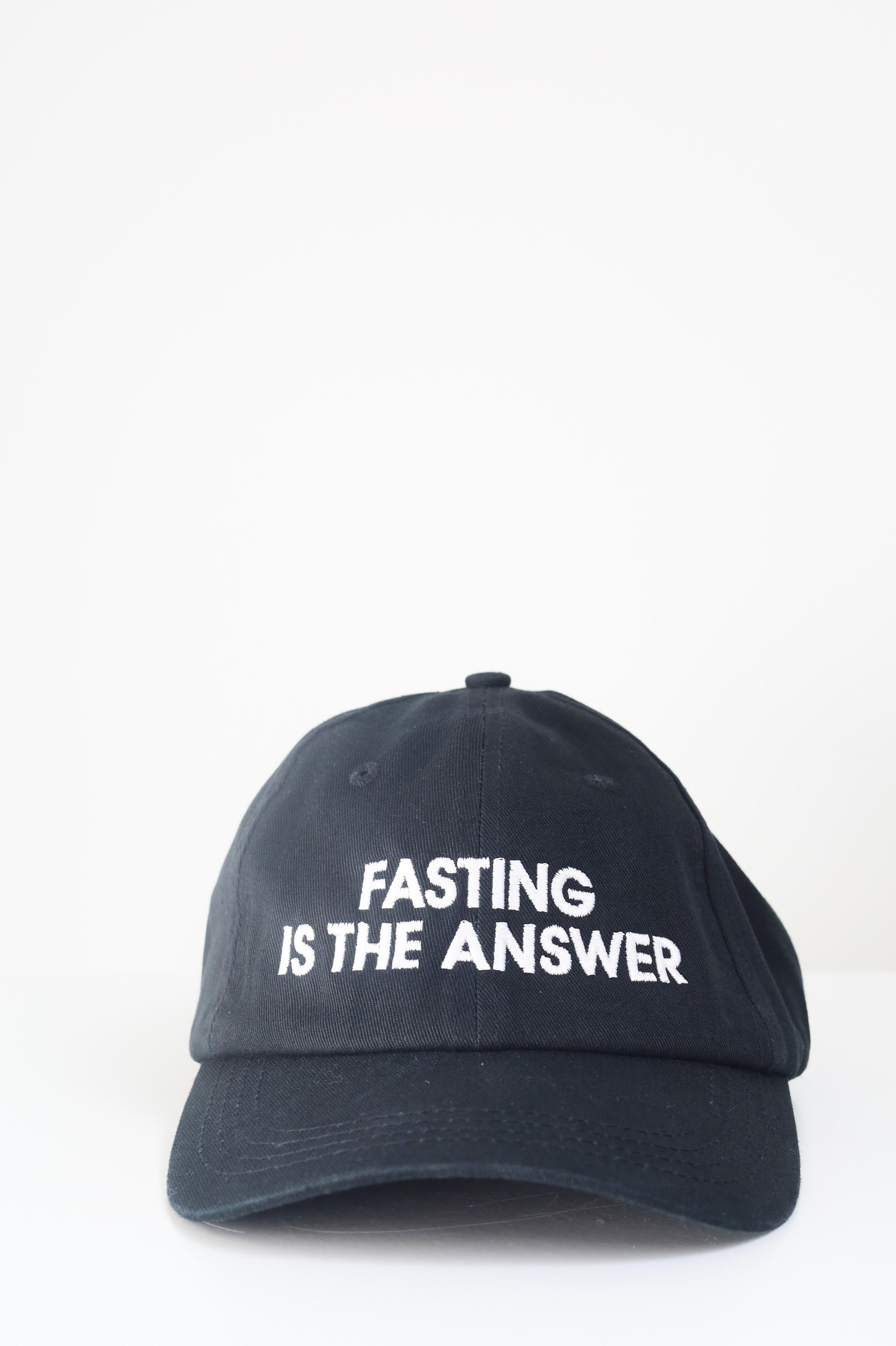 Fasting is the Answer cap (zwart)