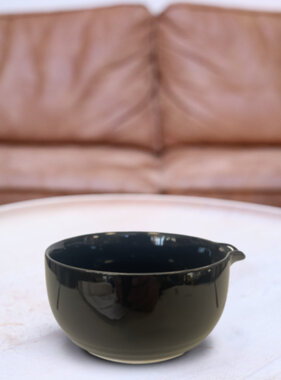 Matcha latte schenk bowl - zwart/wit (rond porselein)