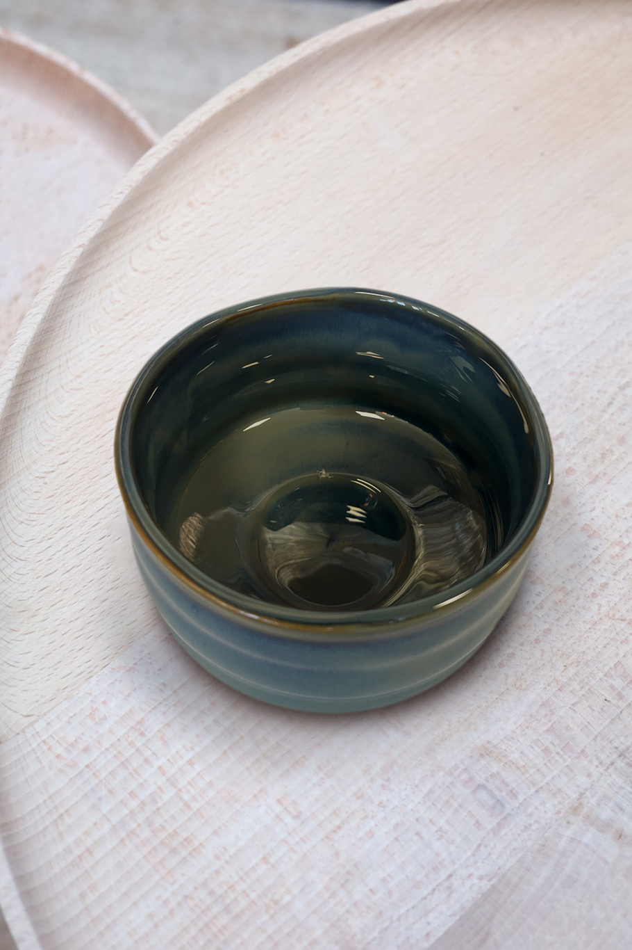 Matcha bowl - art shiny green