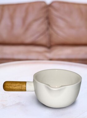 Matcha latte spout bowl - white (wood and porcelain)