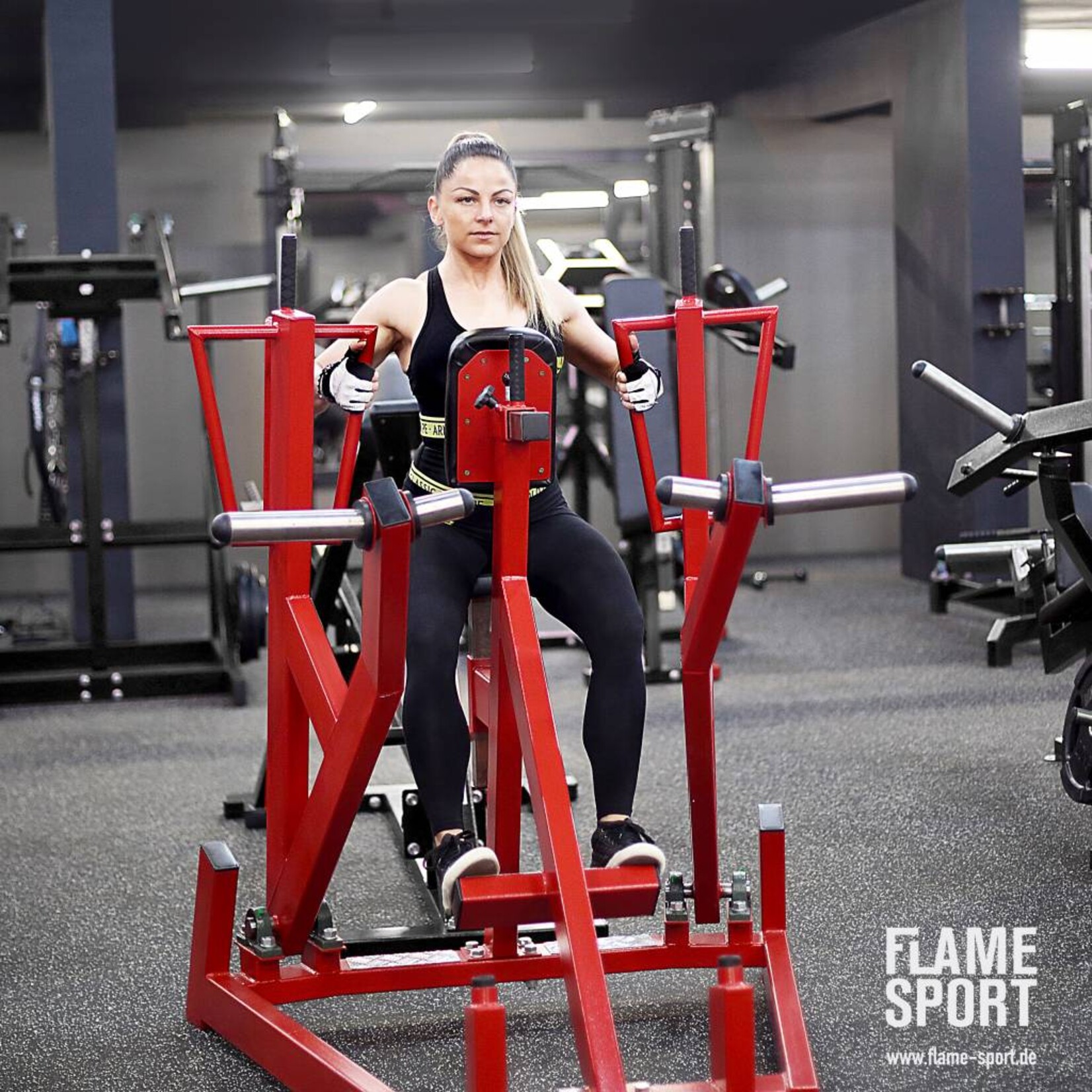 Seated Row Machine (7LX)
