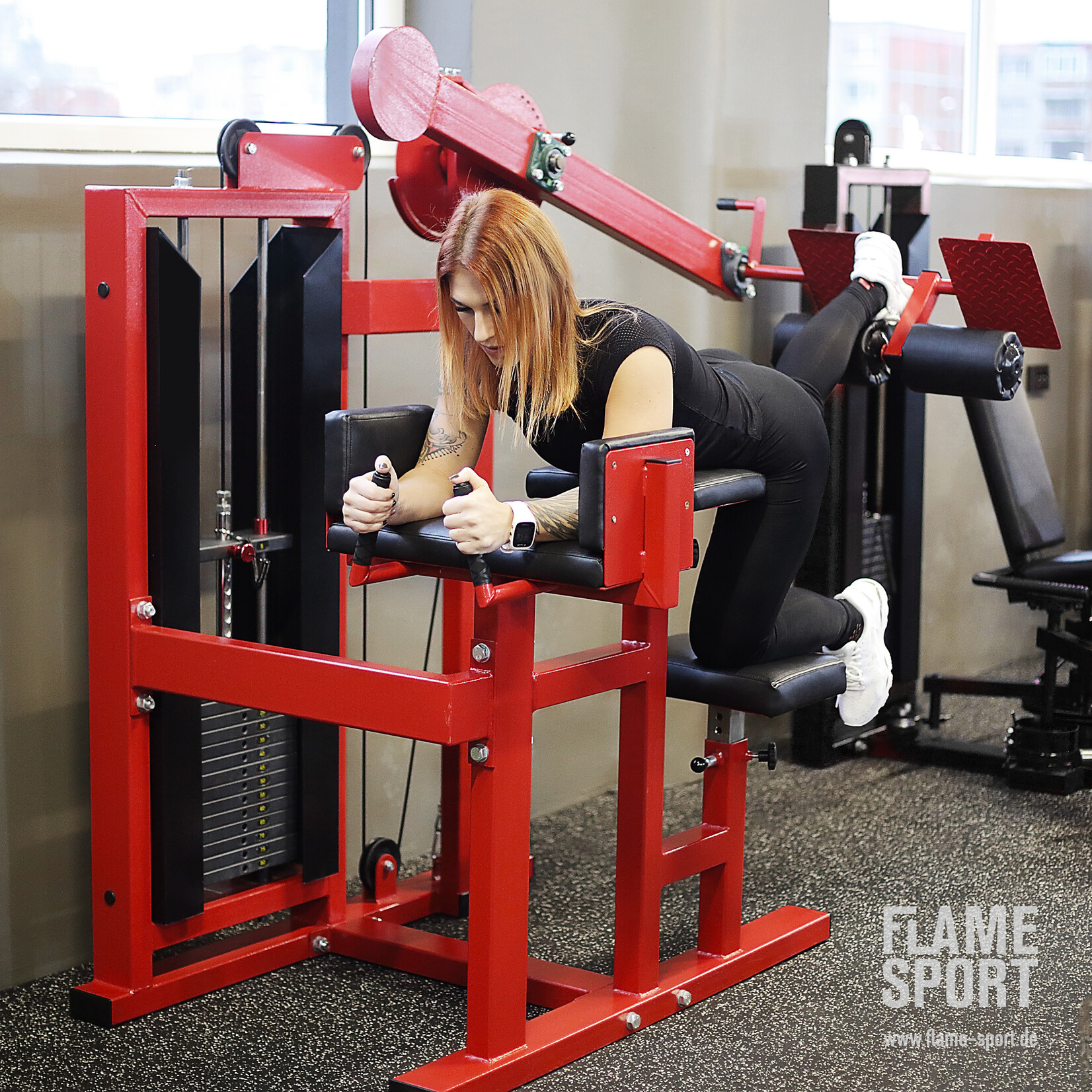 Glute Kickback Machine (2V)